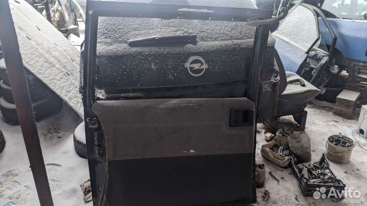 Дверь сдвижная mercedes vito w638