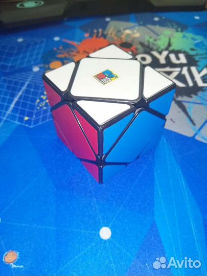 Кубик Рубика - скьюб QiYi MoFangGe