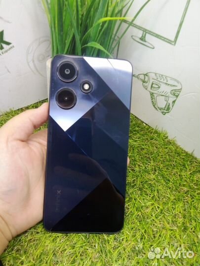 Infinix Hot 30, 4/128 ГБ