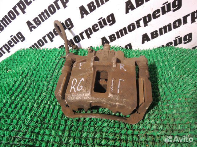 Суппорт тормозной передний правый Honda Stepwgn