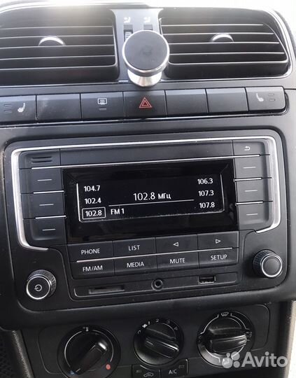 Штатная магнитола volkswagen polo