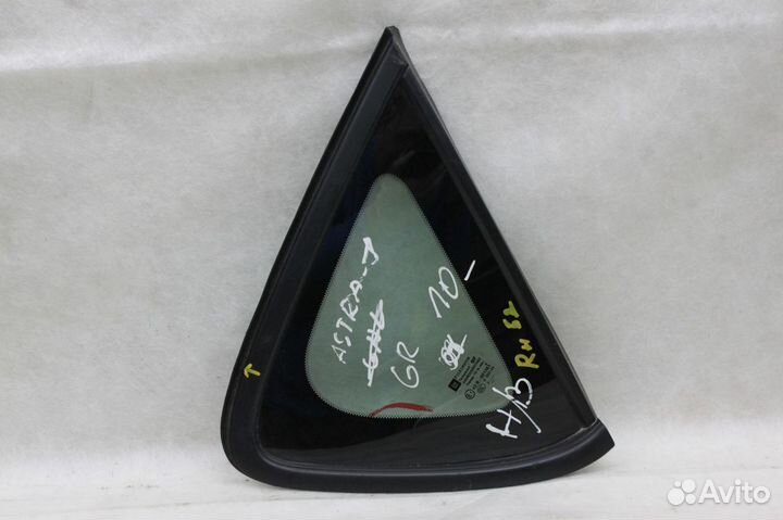 Форточка задняя правая хэтчбек Опель Астра J Джей