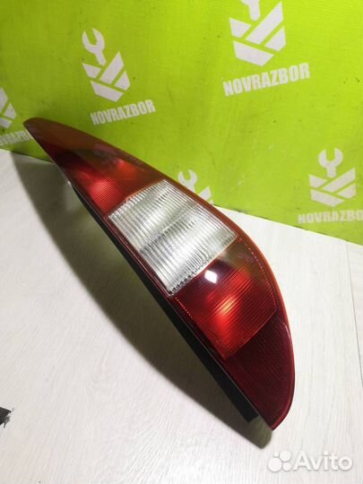 Фонарь задний правый Форд Мондео 3