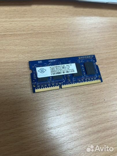 Оперативная память ddr3 1gb 2шт