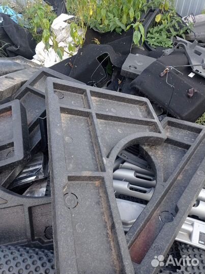 Ford focus 2 пенопласт багажника