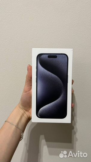 iPhone 15 Pro, 256 ГБ