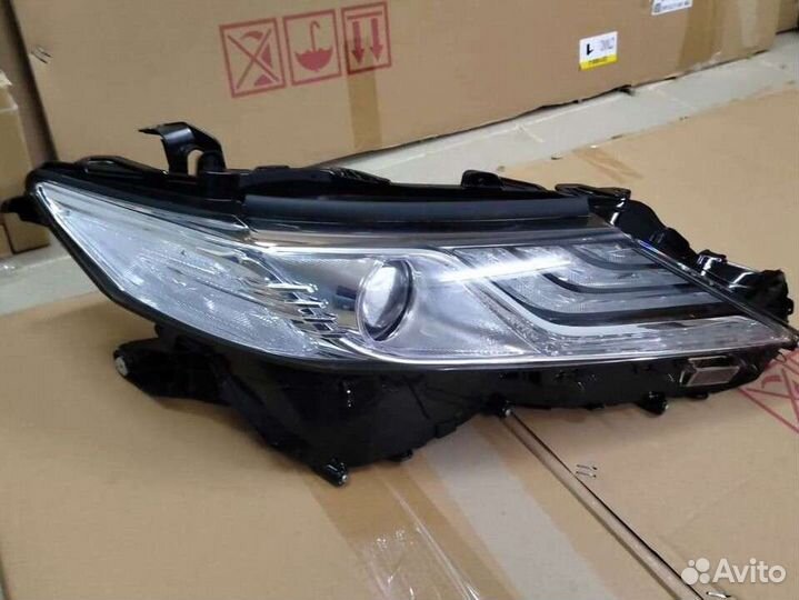 Продам фару камри 70