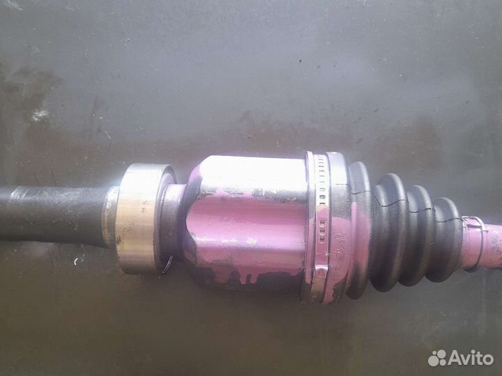 Привод правый Toyota Camry 50, 55. 2,5 2AR