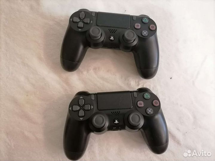 Sony playstation 4 PS4 slim 1tb