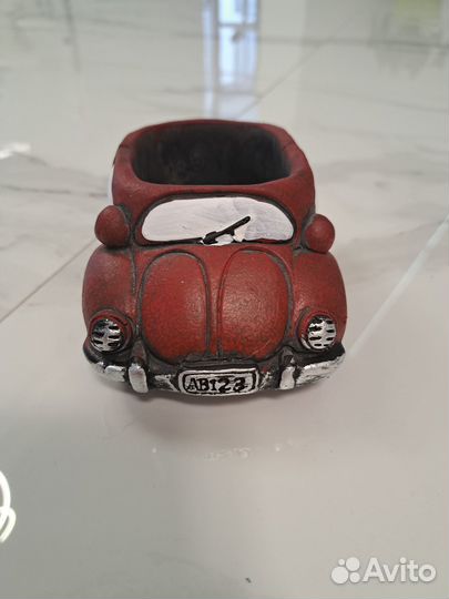 Горшок машинка