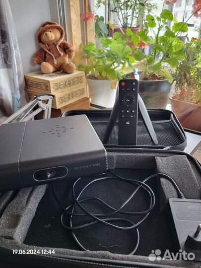 Проектор byintek U30 Pro