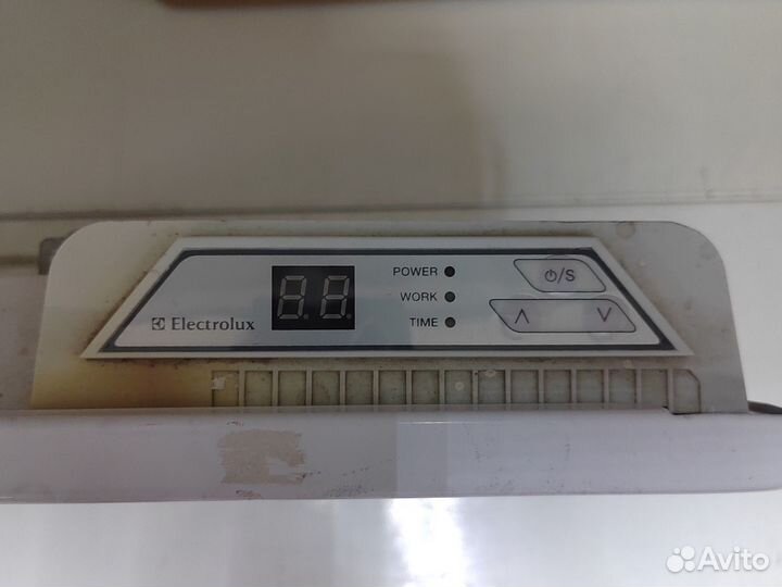 Конвектор Electrolux ECH/L1000 тб1