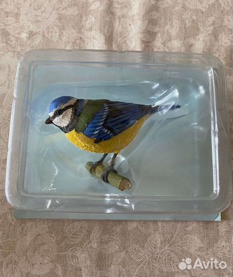 Фигурки птиц из полирезины, 