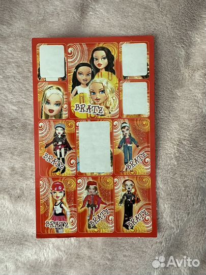 Наклейки Bratz неполные