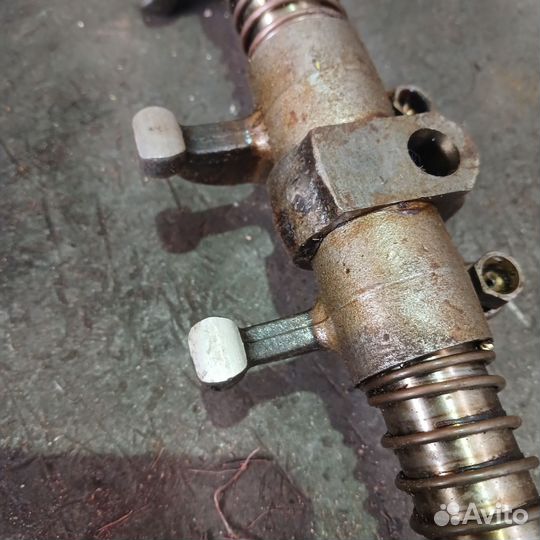 Распредвал ваз класика и карамысла газ 402 новые