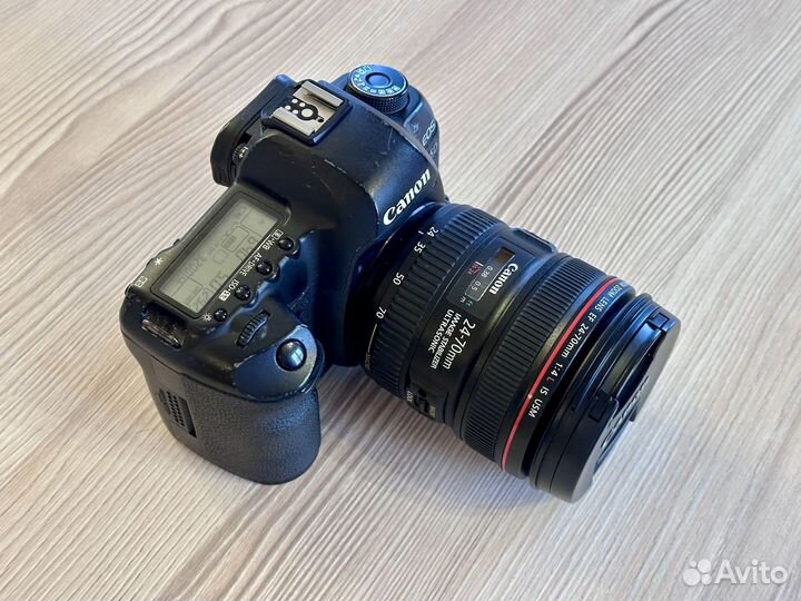 Canon eos 5D Mark II