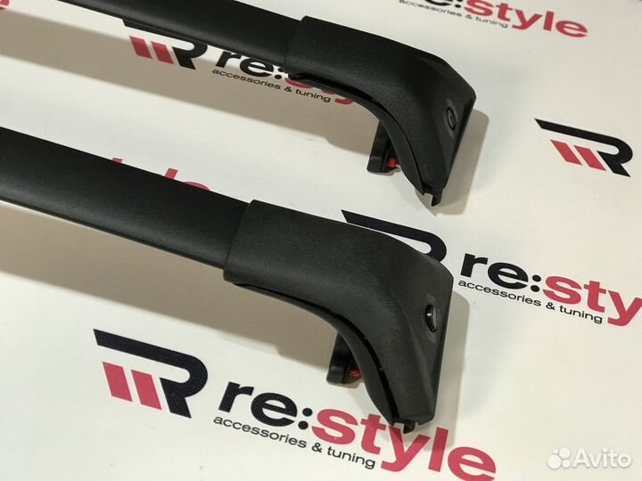 Рейлинги поперечные Toyota Fortuner 16-19г Черные