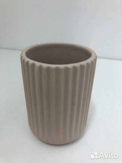 Ваза из глины