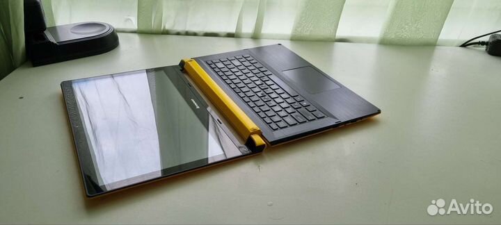 Сенсорный Lenovo Flex 2-14 SSD 240GB/Core i3