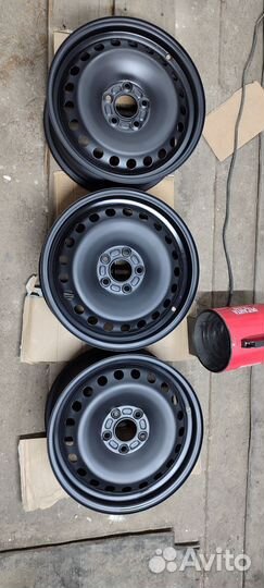 Ikon tyres nordman 7 R16 с дисками для Ford Focus