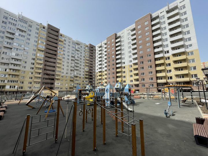 2-к. квартира, 60,9 м², 1/12 эт.