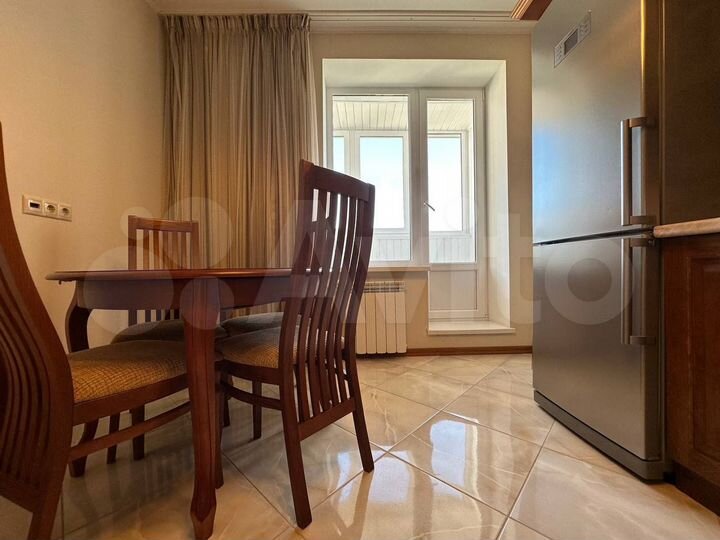 2-к. квартира, 70 м², 14/14 эт.