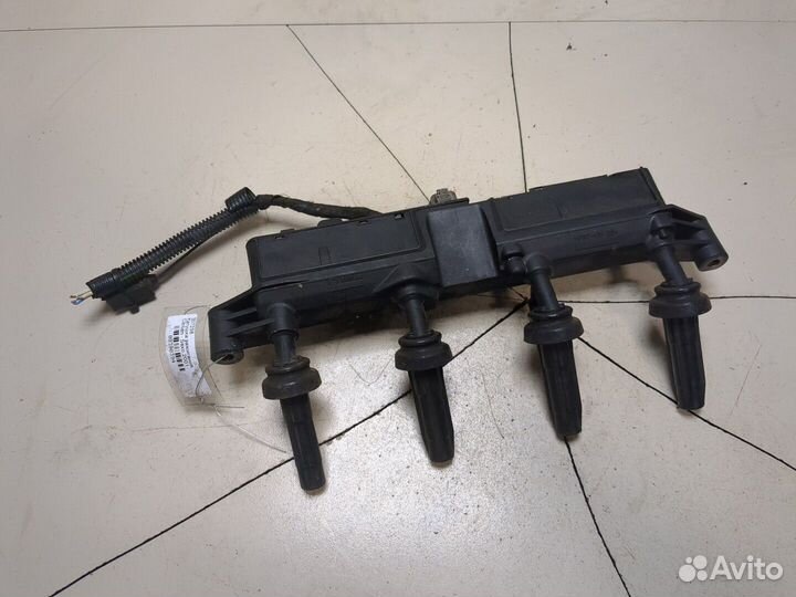 Катушка зажигания Citroen Saxo, 2001