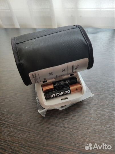 Тонометр автоматический на запястье omron