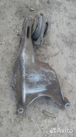 Кронштейн кпп Fiat Albea