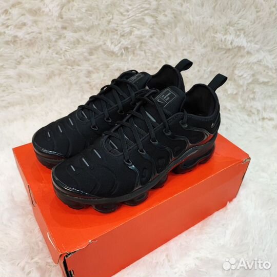 Кроссовки Nike Vapormax Plus 