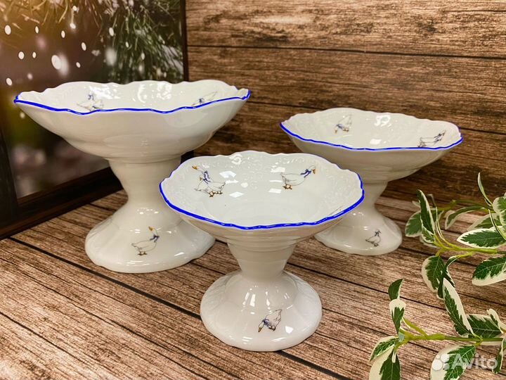 Салатник круглый на ножке 