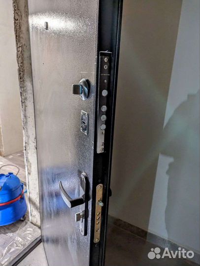 Открыть замок двери, замена замков, ремонт замков