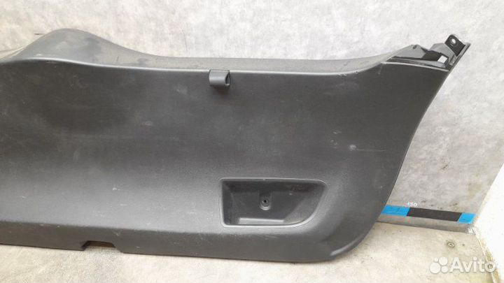 Обшивка крышки багажника Citroen C4 2 1.6 EP6
