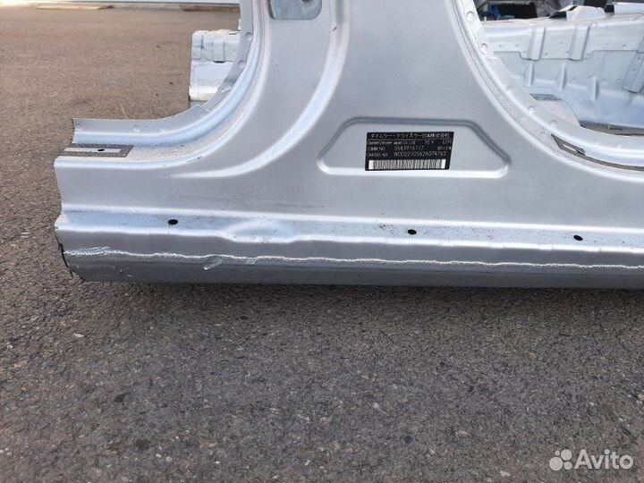 Порог кузовной правый Mercedes-Benz S-Class W221