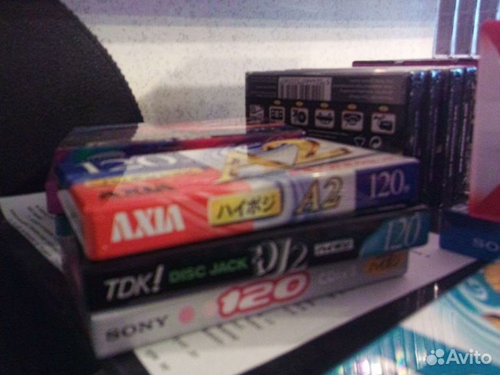 Аудиокассеты запечатанные и распечатанные