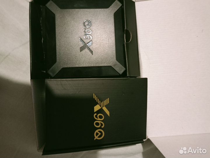 SMART tv приставка x96Q