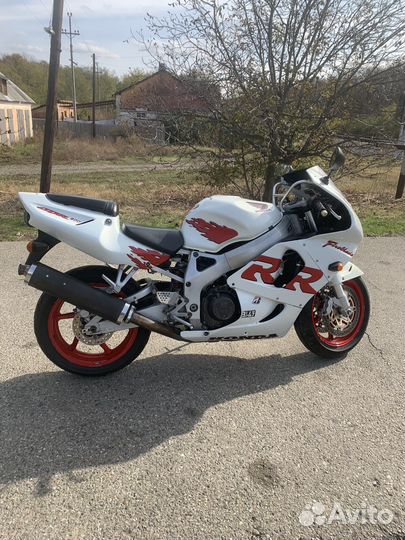 Honda cbr 919 rr