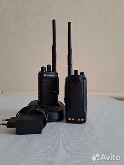 Продам Рации Motorola DP2400
