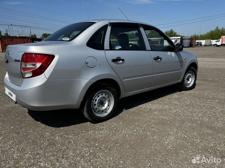 LADA Granta 1.6 МТ, 2015, 88 000 км