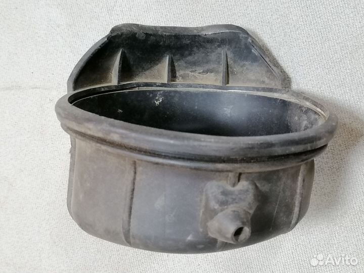 Резинка горловины топливного бака Audi 80 B3 1990