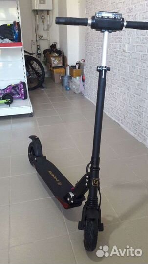 Электросамокат GT e-scooter с аква защитой