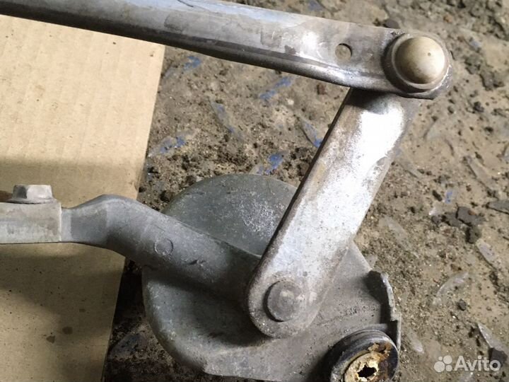 Стеклоочиститель Geely Emgrand ec7