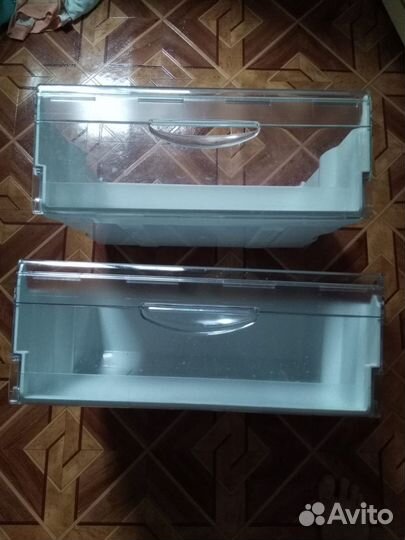 Продаю ящик для холодильника Атлант для фруктов