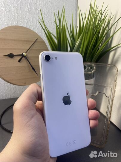 iPhone SE (2020), 64 ГБ