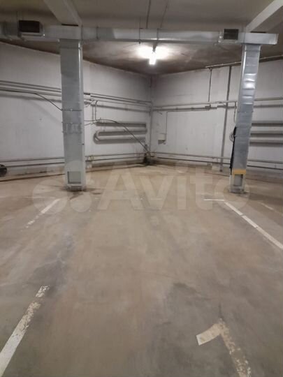 Машиноместо, 22 м²