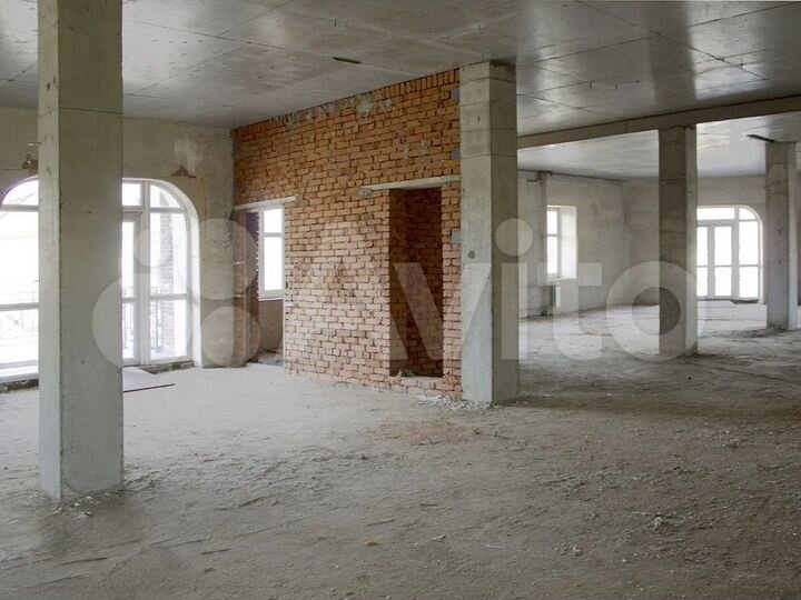 Здание, 2178 м²
