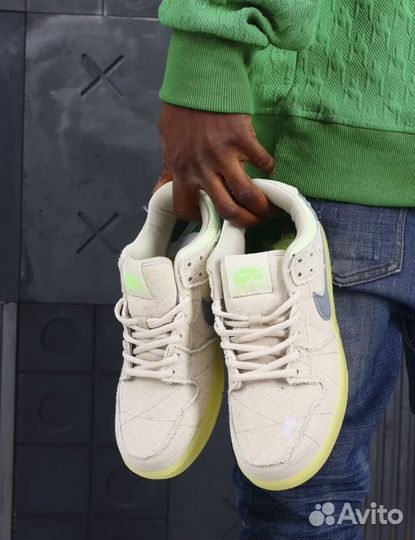 Кроссовки Nike мумии 41-42 светятся в темноте