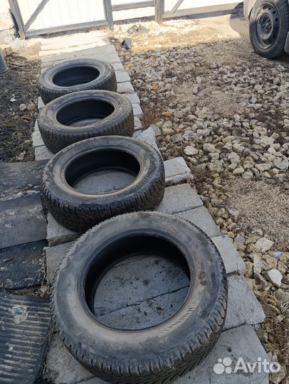 Bridgestone Blizzak Spike-01 195/65 R15 91