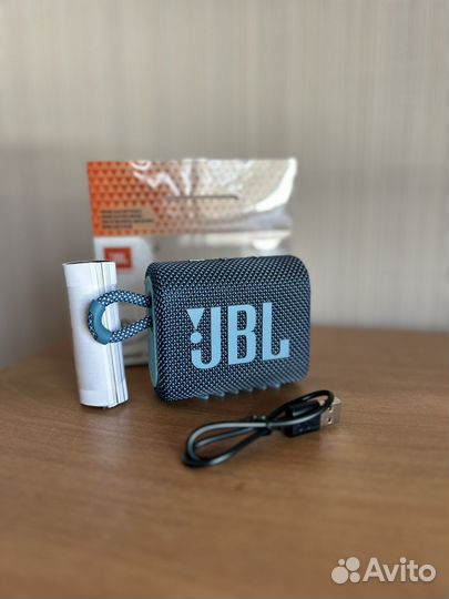 Портативная колонка jbl