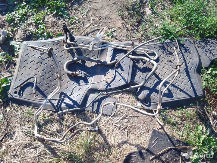 Трубка гур Nissan Primera p11